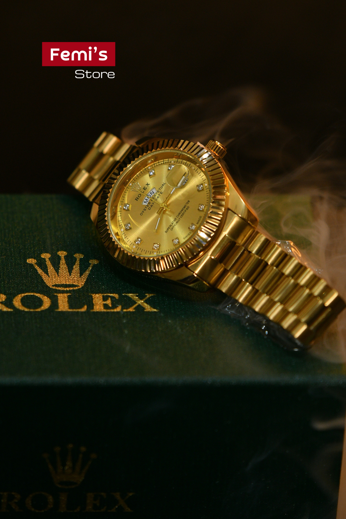 R Royal Gold | Men